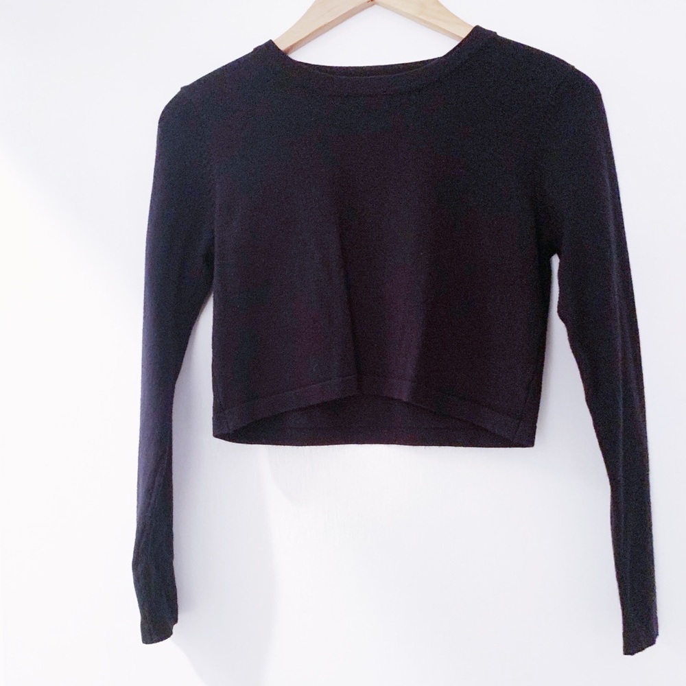 Brandy Melville Cropped Long Sleeve Top - Picture 3 of 6